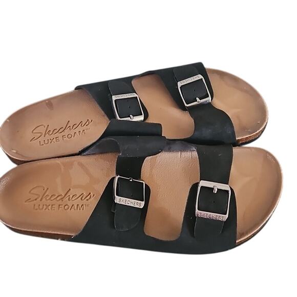 Skechers Women’s Luxe Foam Black Buckle Sandals Size 10 US / EU 40 – Relaxed Fit - Picture 1 of 4